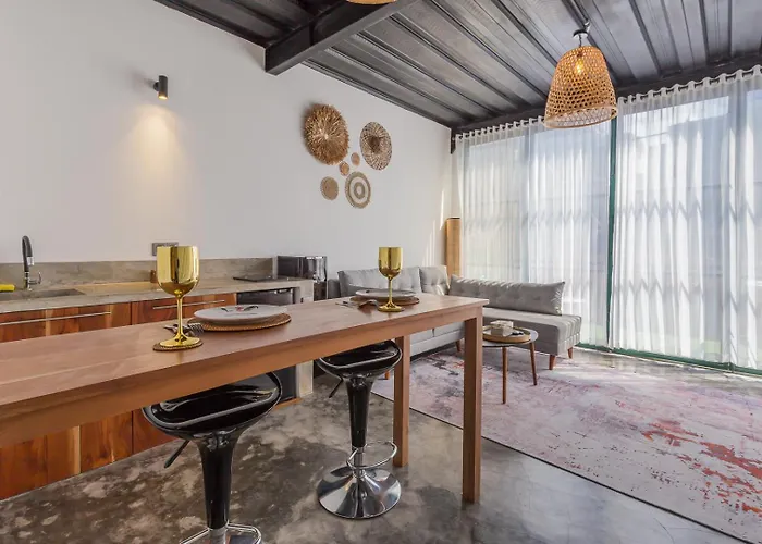 Marvel Canggu アパートホテル Dalung (Bali)